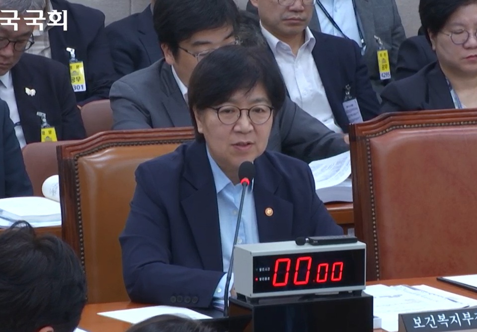 요양병원 간병비 급여화, 돌봄에서 배제되는 환자 없어야